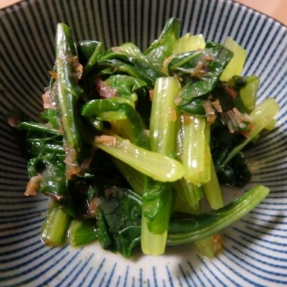 小松菜は栄養たっぷりだからめんつゆで簡単にできてうれしいです。